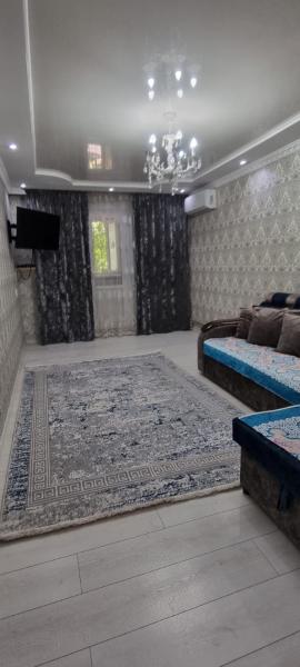 3-комнатная квартира, 60 м², 1/5 этаж посуточно, 8-й микрорайон, 8-й микрорайон 4